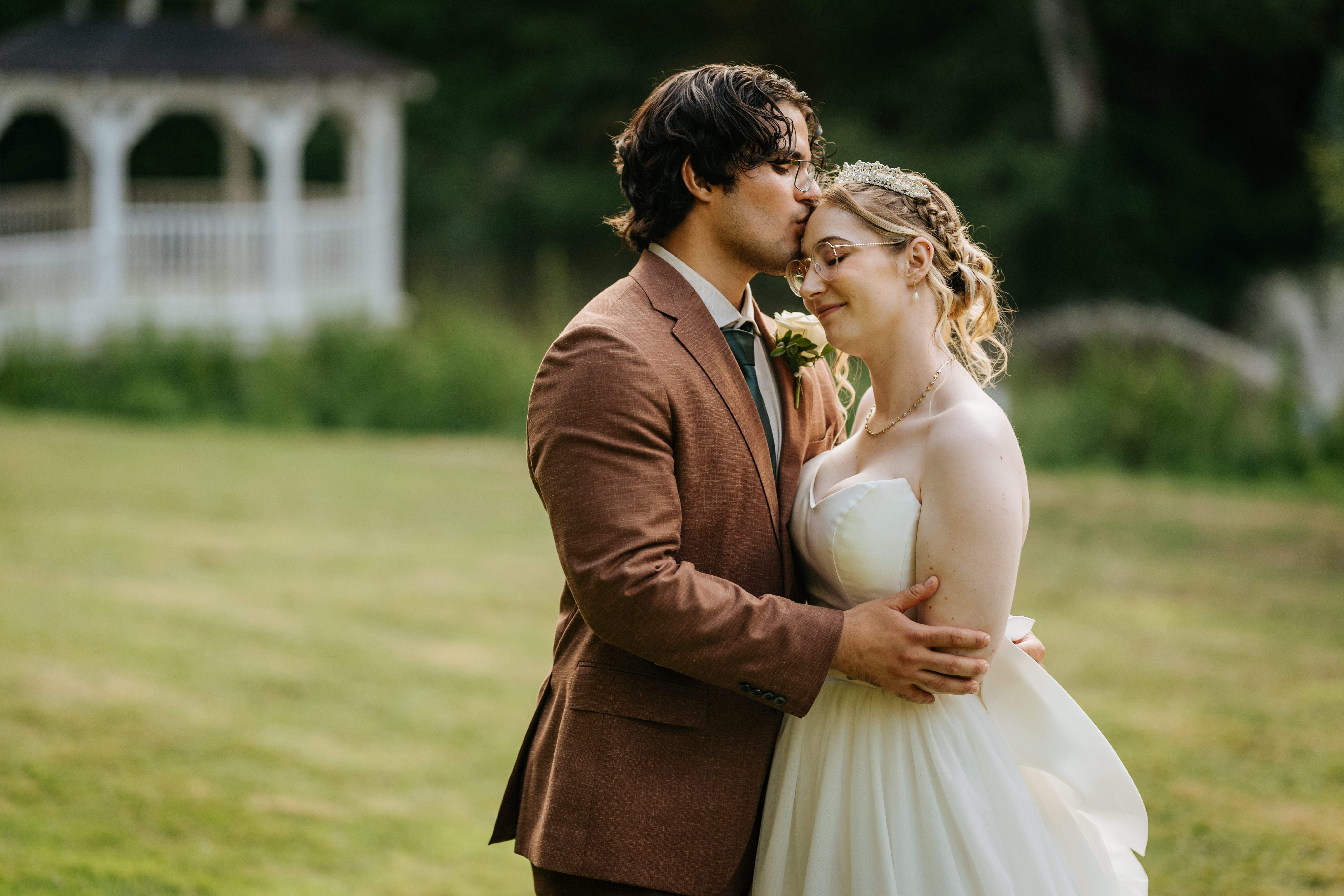 Amelia & Roman
